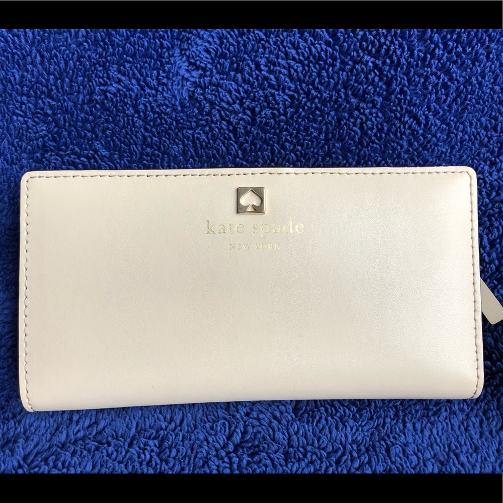 Kate Spade New York Bifold Wallet